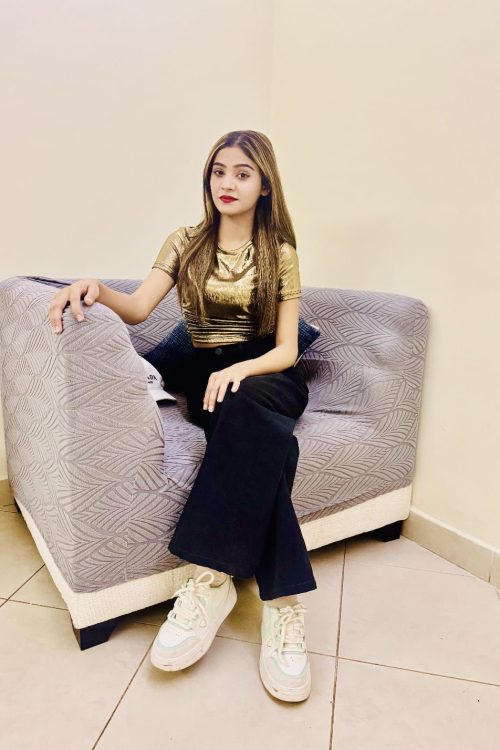 Blonde Escort girl Karachi