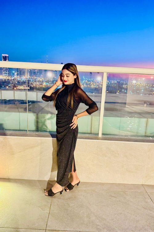 Blonde Escort girl Karachi